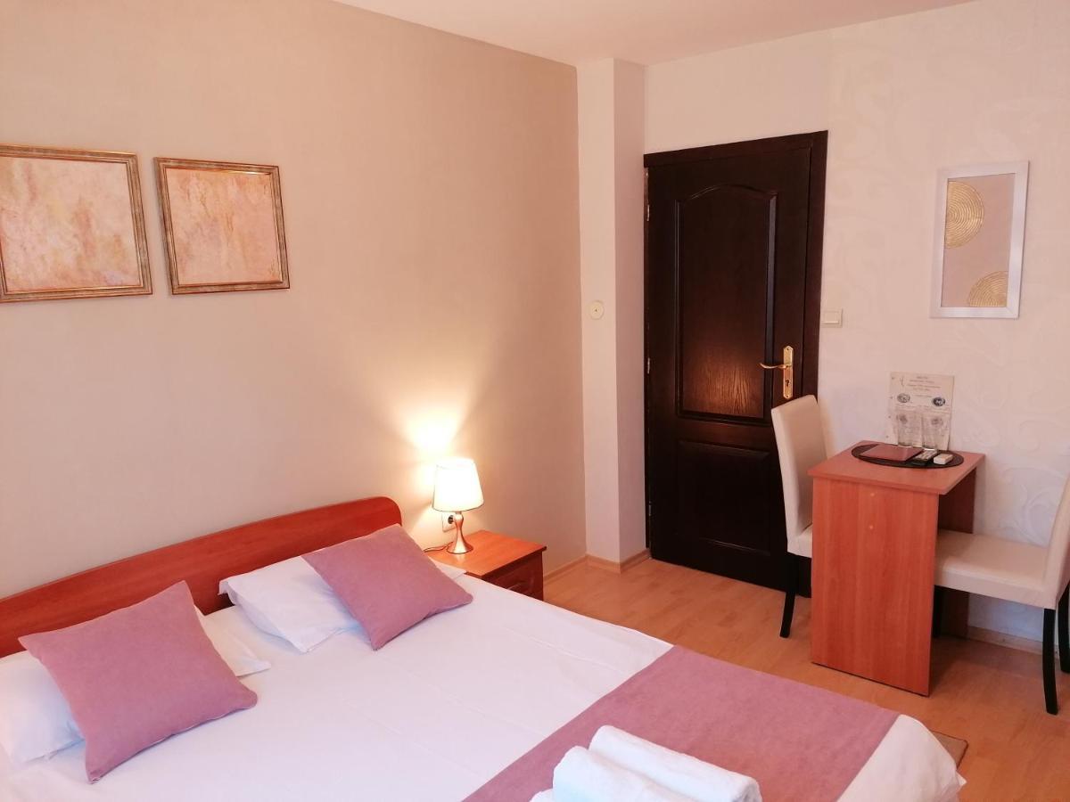 Petkov Family Hotel Blagoevgrad Exteriér fotografie
